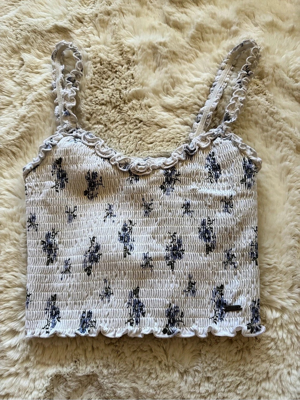 Hollister Floral Smocked Crop Top in White & Blue